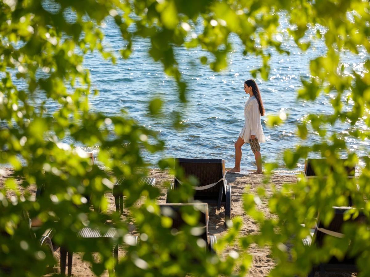 Готель Rixos Borovoe Щучінск Екстер'єр фото The beach at the hotel